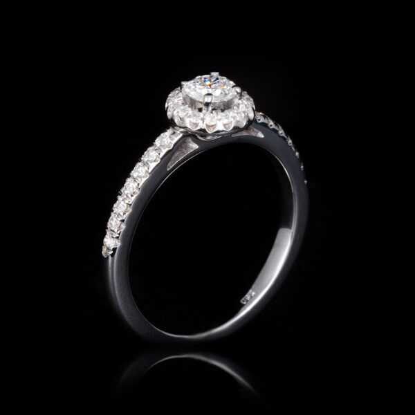 Ring White Gold 18K With Diamonds